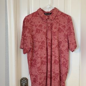 Men’s Large Travis Mathew Polo.
Gently worn.